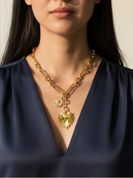 Mayamar Jewelry - 24k Gold Plated Floral & Heart Pendant Chunky Chain Necklace NWOT